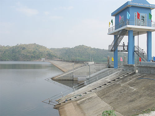 Bộ Nông nghiệp và Phát triển nông thôn bổ sung quy định chi tiết về phân công trách nhiệm trong quản lý công trình thủy lợi được phân cấp và thực hiện phân cấp Bộ Nông nghiệp và Phát triển nông thôn bổ sung quy định chi tiết về phân công trách nhiệm trong quản lý công trình thủy lợi được phân cấp và thực hiện phân cấp